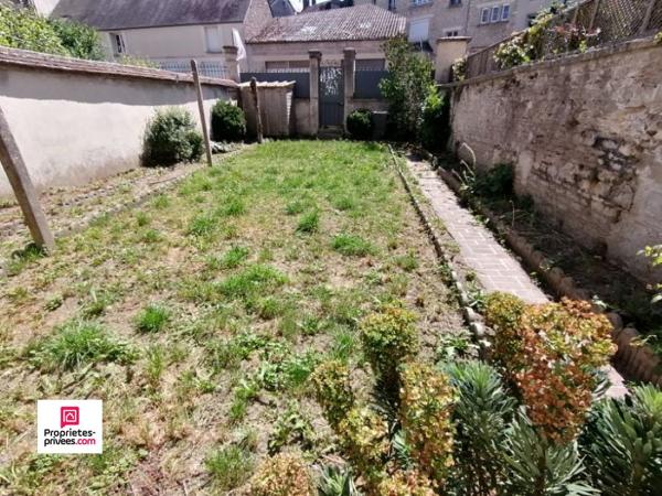 ARGENTAN (61200) Maison "coeur de ville" 3 chambres, 100 m2 environ , PRIX 199 500, honoraires 5% inclus à la charge de l'acquéreur, soit 190 000 hors honoraires