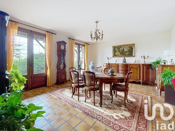 Maison 6 pièces de 160 m² à Baziège (31450)