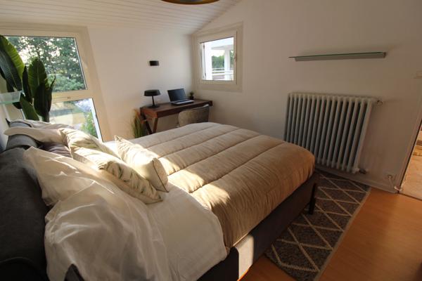 LA ROCHE SUR YON centre ville, Maison de 261m² en COLOCATION pour 6 personnes avec des Baux individuels de 10 mois renouvelables (du 01/09 au 30/06)