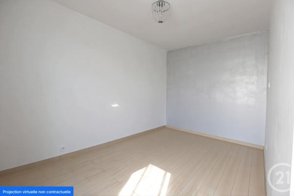 Appartement F4 à vendre  4 pièces - 66,55 m2 RUNGIS - 94