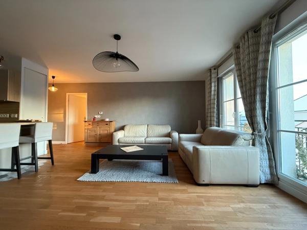 Appartement meublé à louer 3 pièces NEAUPHLE LE CHATEAU (78)