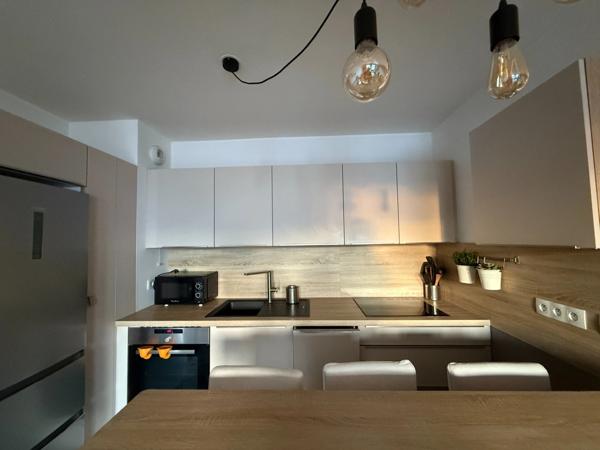 Appartement meublé à louer 3 pièces NEAUPHLE LE CHATEAU (78)