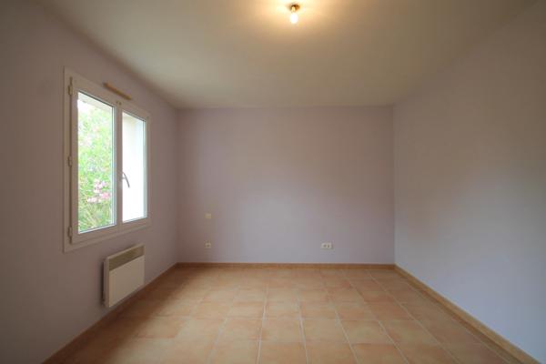 Maison plain pied à vendre 3 pièces LAMOTHE LANDERRON (33), 2 chambres, garage, terrain 2109m²