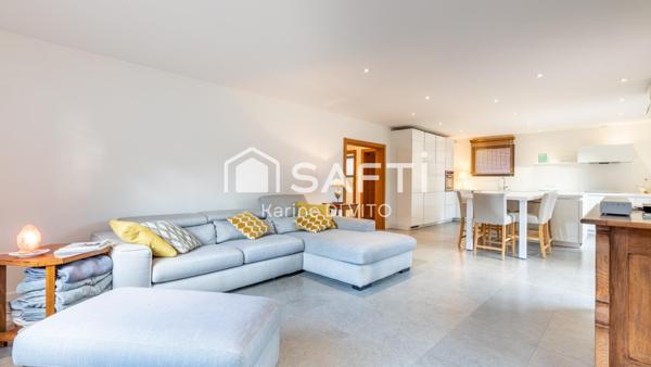 St Maxime - Villa rénovée - 149 m2 -  Aperçu mer