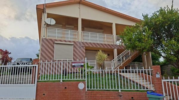 Maison à LE ROBERT, 97231 - 9 pièces 170m²