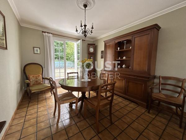 En exclusivité secteur Sainte- Pezenne Plain-pied 3 chambres garage et jardin. SOUS OFFRE