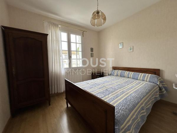 En exclusivité secteur Sainte- Pezenne Plain-pied 3 chambres garage et jardin. SOUS OFFRE