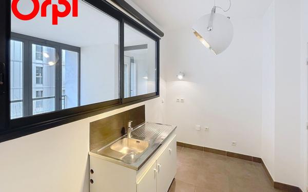 Appartement à vendre    3 pièces • 59,53 m2 Lyon 2