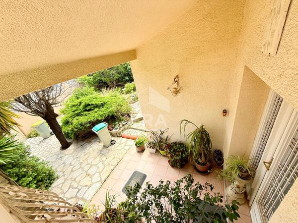 Perpignan "Las Cobas" - Maison  à vendre 4 faces, sous sol, jardin et piscine