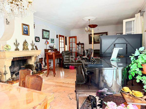 Perpignan "Las Cobas" - Maison  à vendre 4 faces, sous sol, jardin et piscine