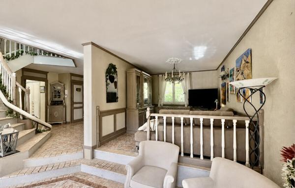 Maison de 196 m²