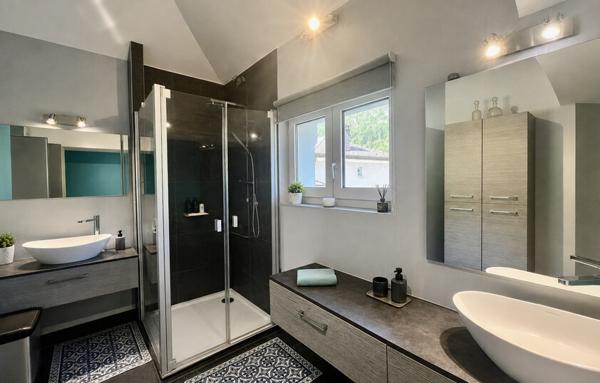 Maison de 196 m²