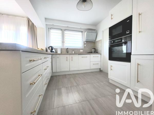 Maison à vendre 5 pièces 107 m² Charleville-Mézières