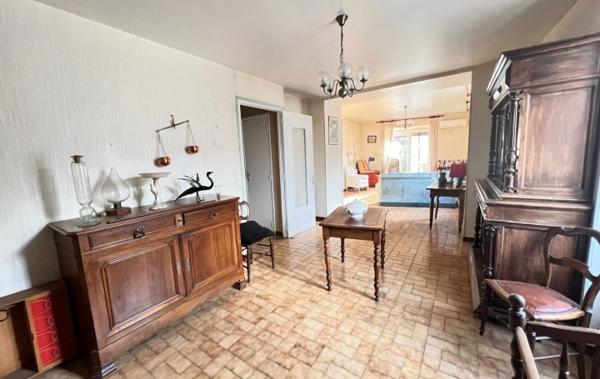 Vente Maison de ville avec terrasse - 2 garages - 2 appt. Saint-pons-de-thomieres   