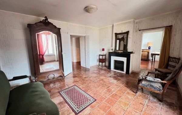 Vente Maison de ville avec terrasse - 2 garages - 2 appt. Saint-pons-de-thomieres   