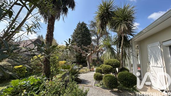 Maison à vendre 7 pièces 168 m² Lons