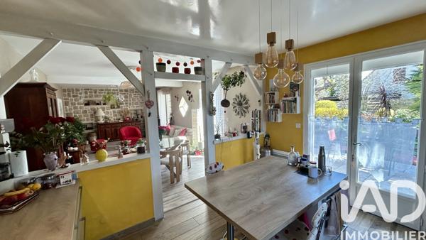 Maison à vendre 7 pièces 168 m² Lons