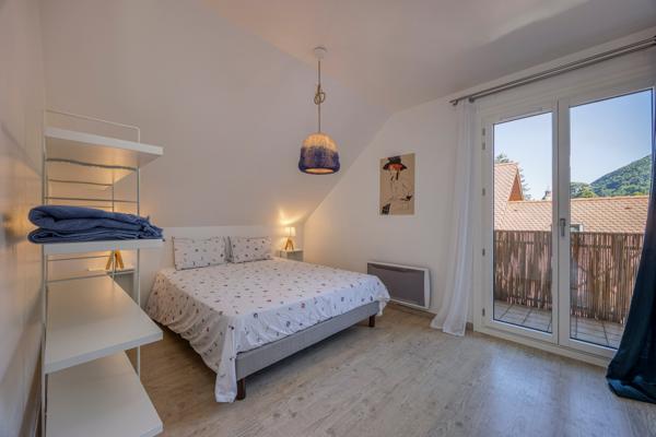 🏡 À vendre – Appartement T3 + mezzanine – Menthon-Saint-Bernard – Cœur du village