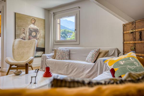 🏡 À vendre – Appartement T3 + mezzanine – Menthon-Saint-Bernard – Cœur du village