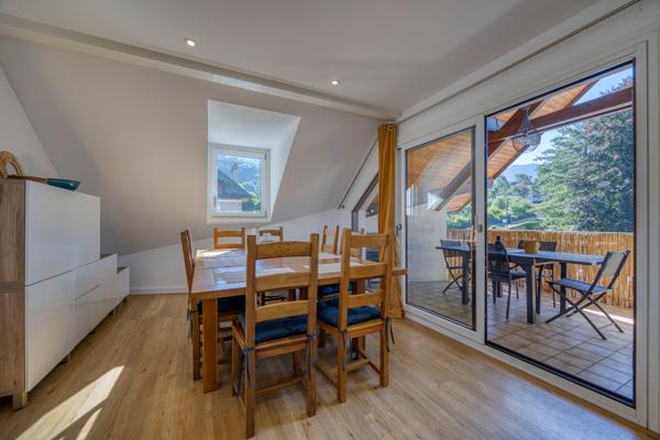 🏡 À vendre – Appartement T3 + mezzanine – Menthon-Saint-Bernard – Cœur du village