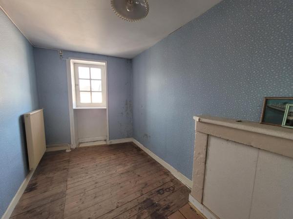 FERMETTE A RETAPER - Balesmes sur jardin 800m²