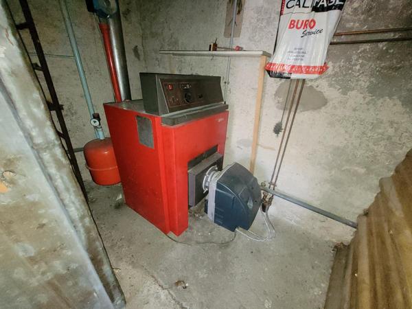 FERMETTE A RETAPER - Balesmes sur jardin 800m²