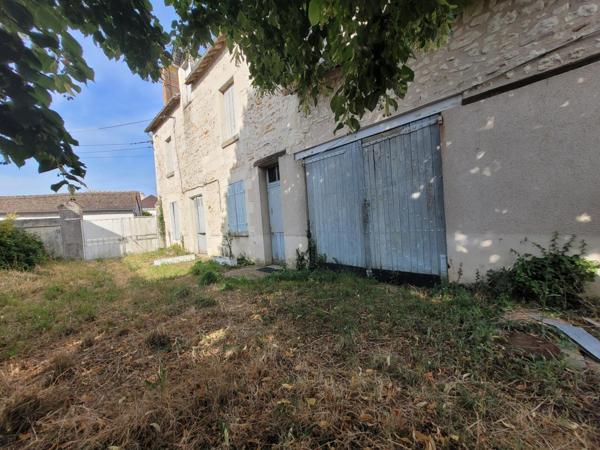 FERMETTE A RETAPER - Balesmes sur jardin 800m²