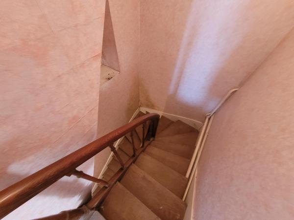 FERMETTE A RETAPER - Balesmes sur jardin 800m²