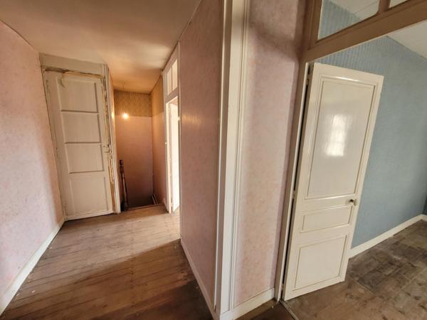 FERMETTE A RETAPER - Balesmes sur jardin 800m²