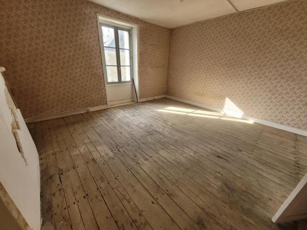 FERMETTE A RETAPER - Balesmes sur jardin 800m²