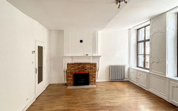 Appartement à louer    3 pièces •  Neufchâteau