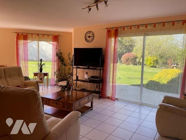 Maison 160m², 4 chambres et bureau, bus à 250m