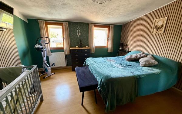 Maison à vendre    6 pièces •  Mennessis