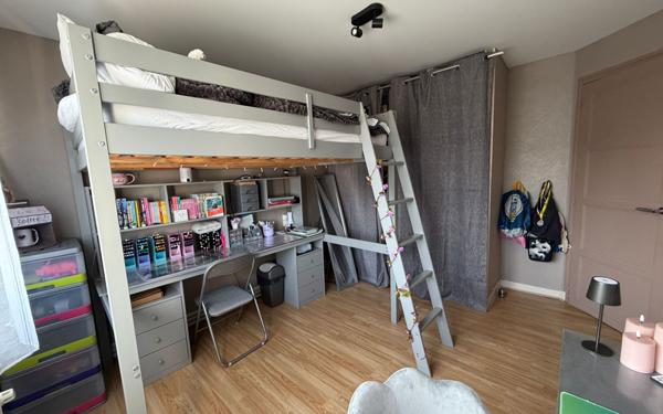 Maison à vendre    6 pièces •  Mennessis