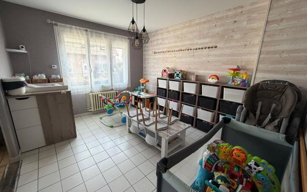 Maison à vendre    6 pièces •  Mennessis