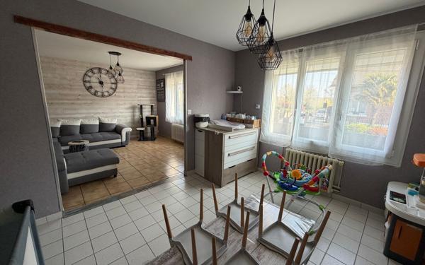 Maison à vendre    6 pièces •  Mennessis