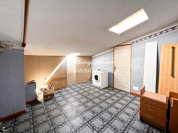 EXCLUSIVITE, RIEZ, MAISON DE VILLAGE au calme, 98 m² avec belles possibilités (investissement ou maison familiale)