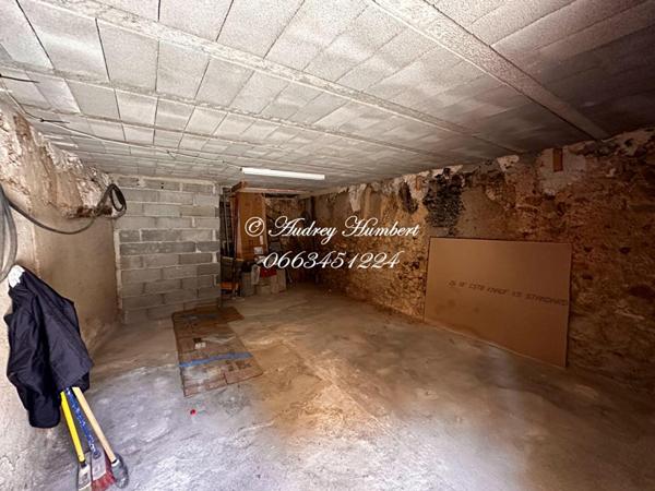 EXCLUSIVITE, RIEZ, MAISON DE VILLAGE au calme, 98 m² avec belles possibilités (investissement ou maison familiale)