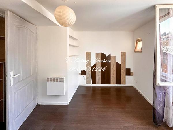 EXCLUSIVITE, RIEZ, MAISON DE VILLAGE au calme, 98 m² avec belles possibilités (investissement ou maison familiale)