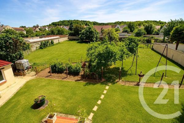 Maison à vendre  6 pièces - 176 m 2   CHATEAU THIERRY  - 02