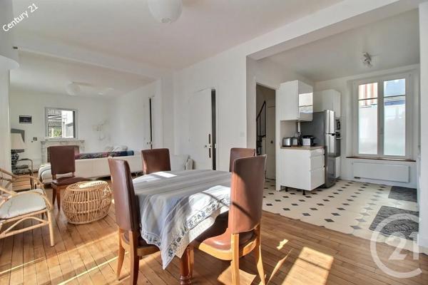 Maison à vendre  6 pièces - 176 m 2   CHATEAU THIERRY  - 02