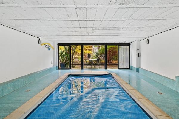 A vendre - Montmorency - Villa Basque signée Henri Moreels – deux dépendances, piscine Intérieure, t