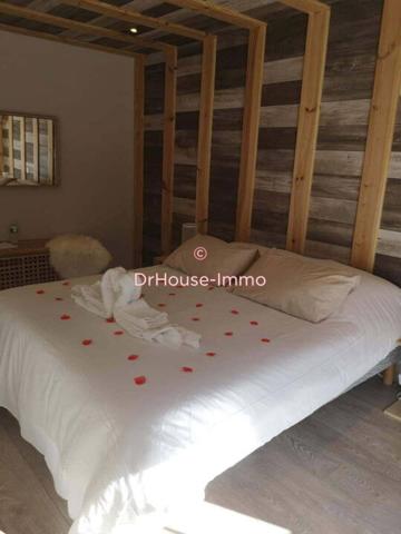 Maison à vendre 24 pièces de 825 m²