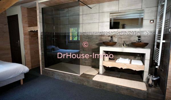 Maison à vendre 24 pièces de 825 m²