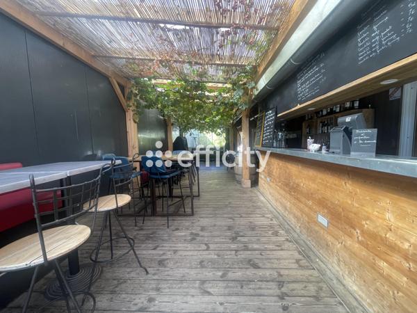 Fonds De Commerce
        
        - 173 m² 198 000 € *