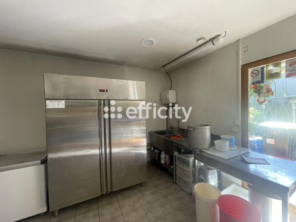 Fonds De Commerce
        
        - 173 m² 198 000 € *