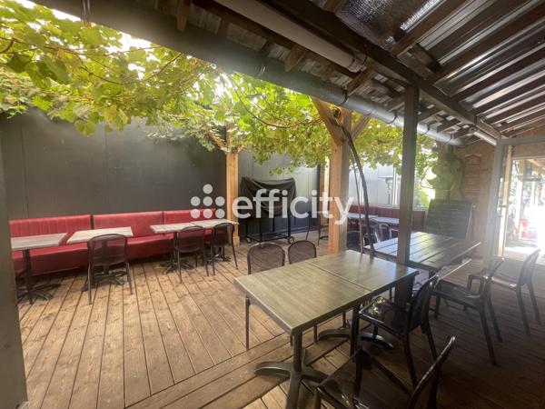Fonds De Commerce
        
        - 173 m² 198 000 € *