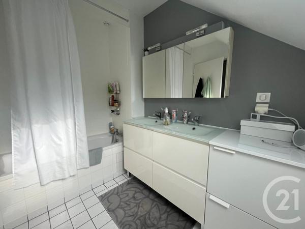 Maison à vendre  7 pièces - 89,87 m2 COLLONGES SOUS SALEVE - 74