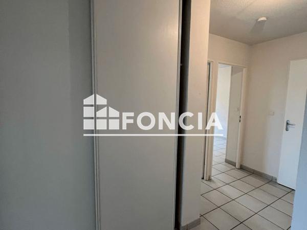 Location Appartement 3 pièces 56.2 m² - IMPASSE DU PONT DE VARS Angouleme 16000