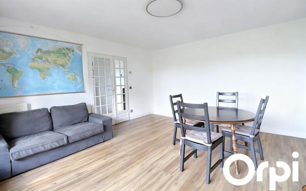 Appartement à louer    3 pièces • 65,63 m2 Montigny-le-Bretonneux